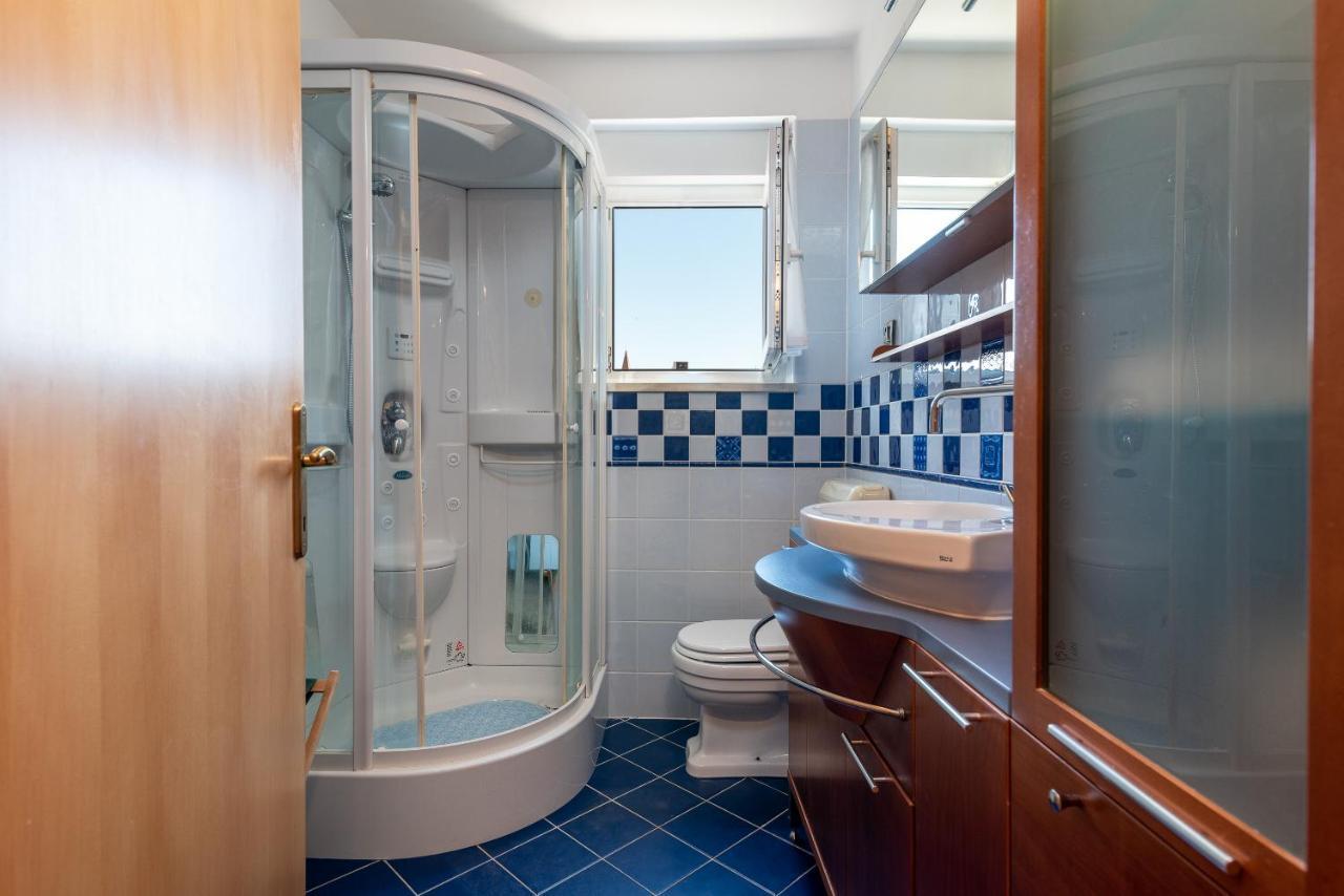Apartment Bruno Trogir Eksteriør bilde