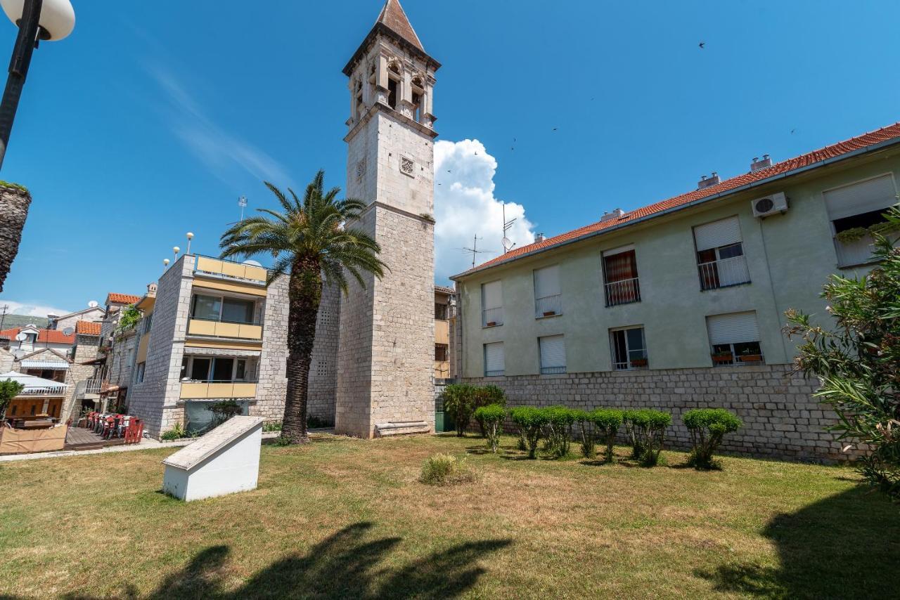 Apartment Bruno Trogir Eksteriør bilde